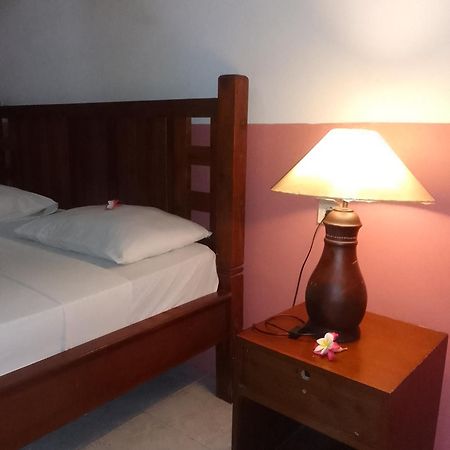 Kputra Homestay Amed  Room photo